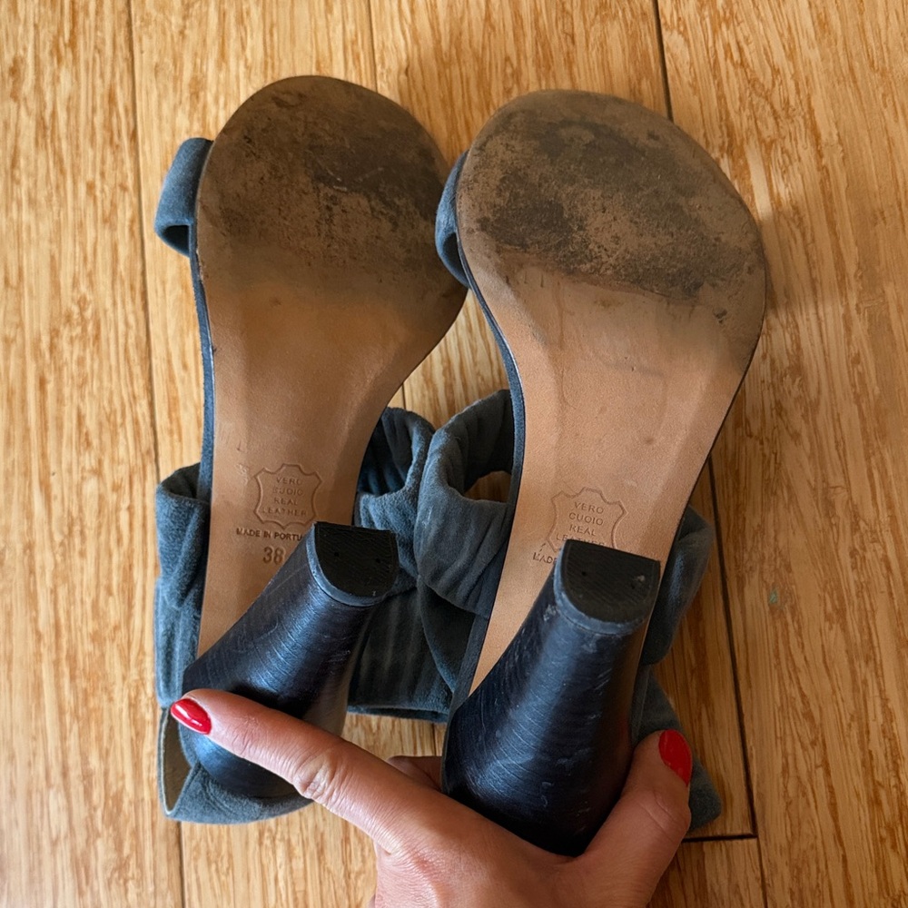Opening Ceremony Blue Suede Ruched Strap Block Heels - Picture 2 of 4